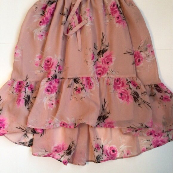 Pretty Pink Off the Shoulder Floral dress - Picture 5 of 7